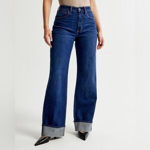 Curve Love High Rise 90s Relaxed Jean NWT